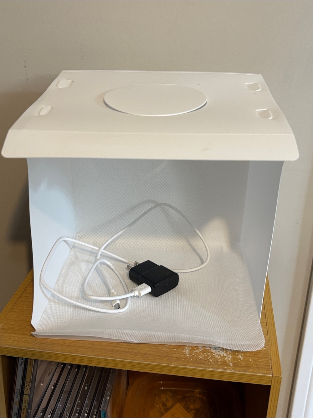 White Foldable Portable Photo Light Box with Charger Cable